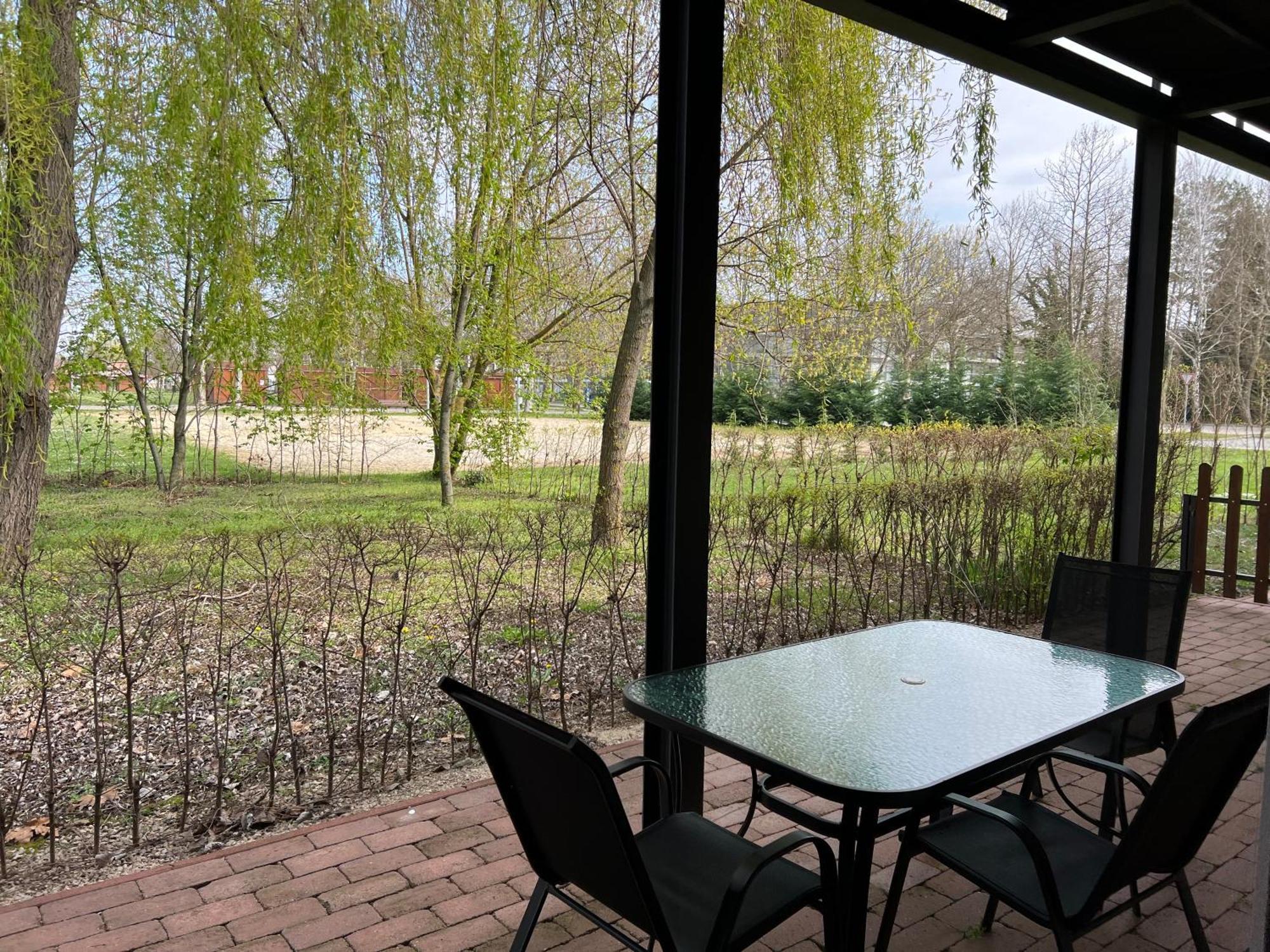 Waterfront Apartmanok Zamárdi Buitenkant foto
